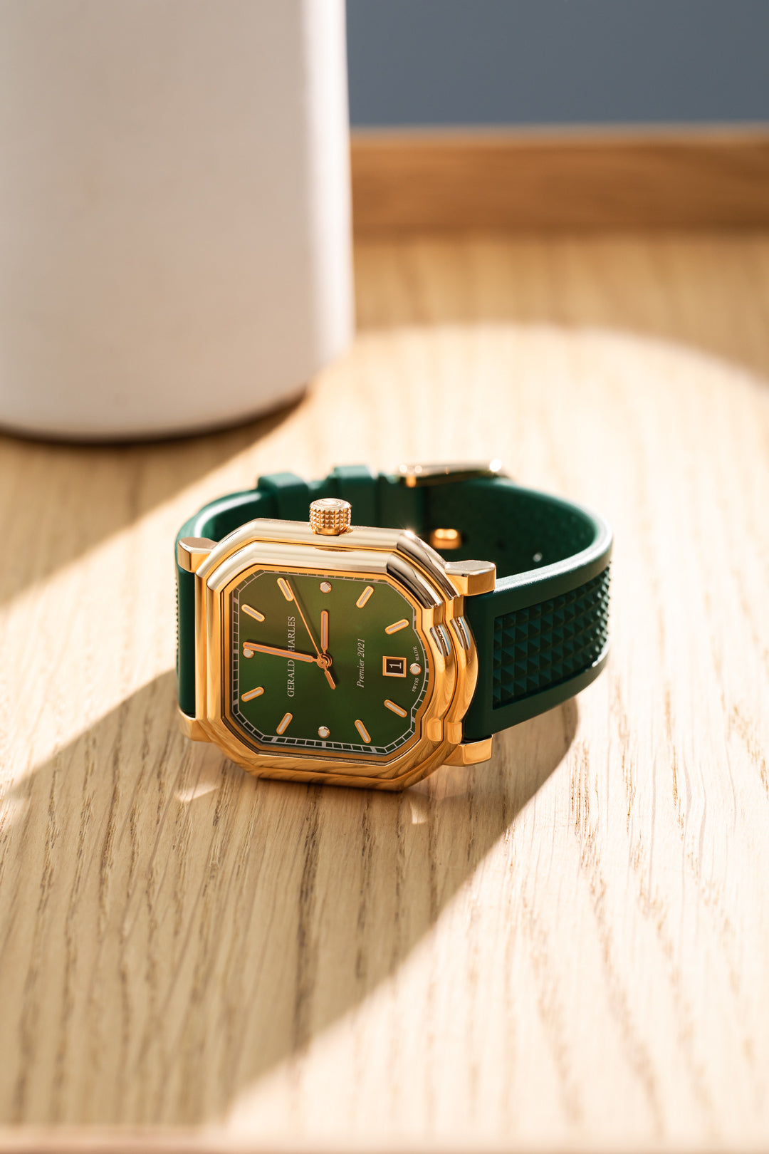 Maestro 2.0 Ultra-thin Green Dial
