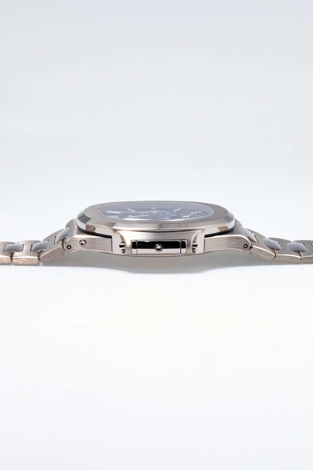 Nautilus White Gold Perpetual Calendar