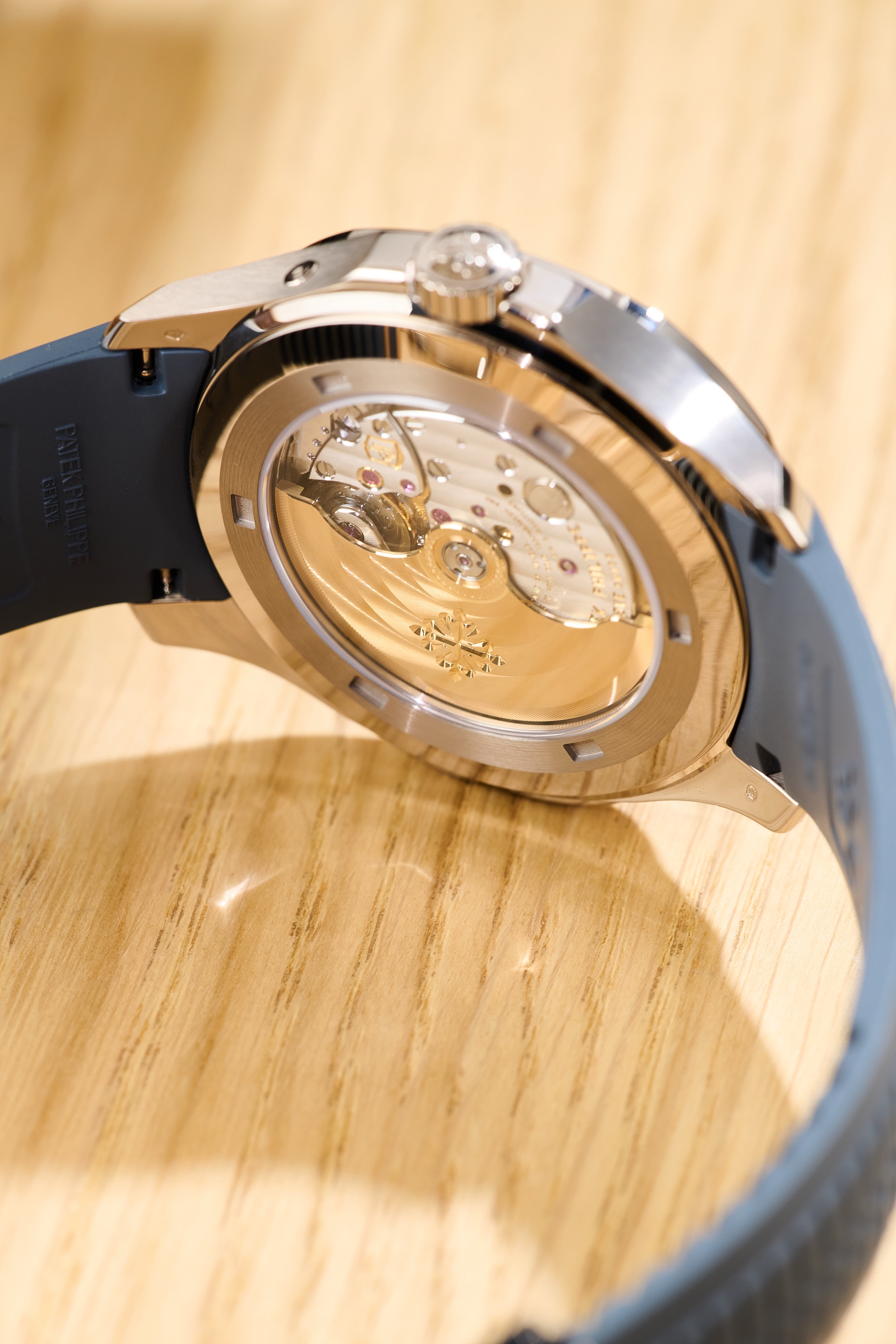 Patek Philippe Aquanaut Travel Time White Gold