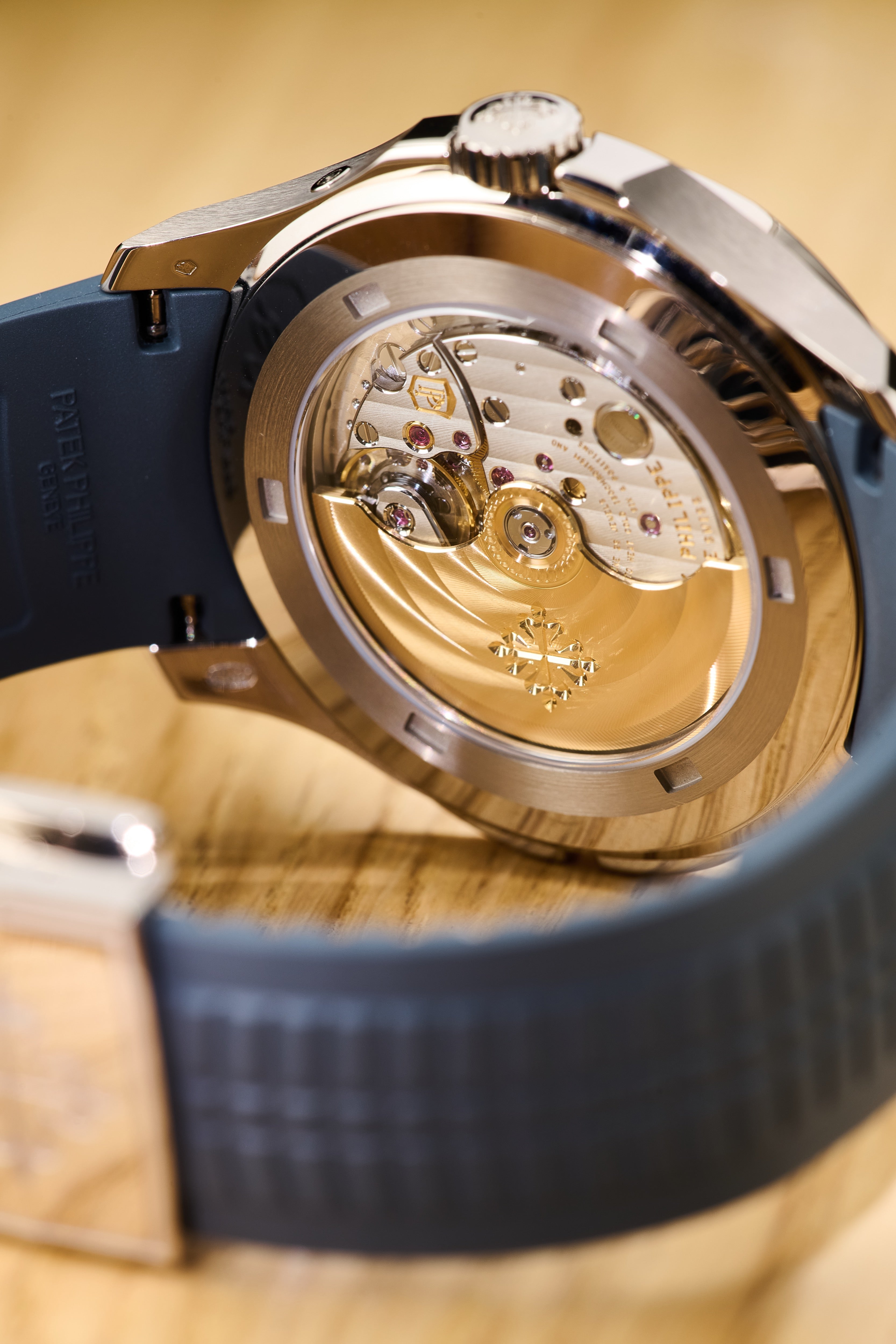 Patek Philippe Aquanaut Travel Time White Gold