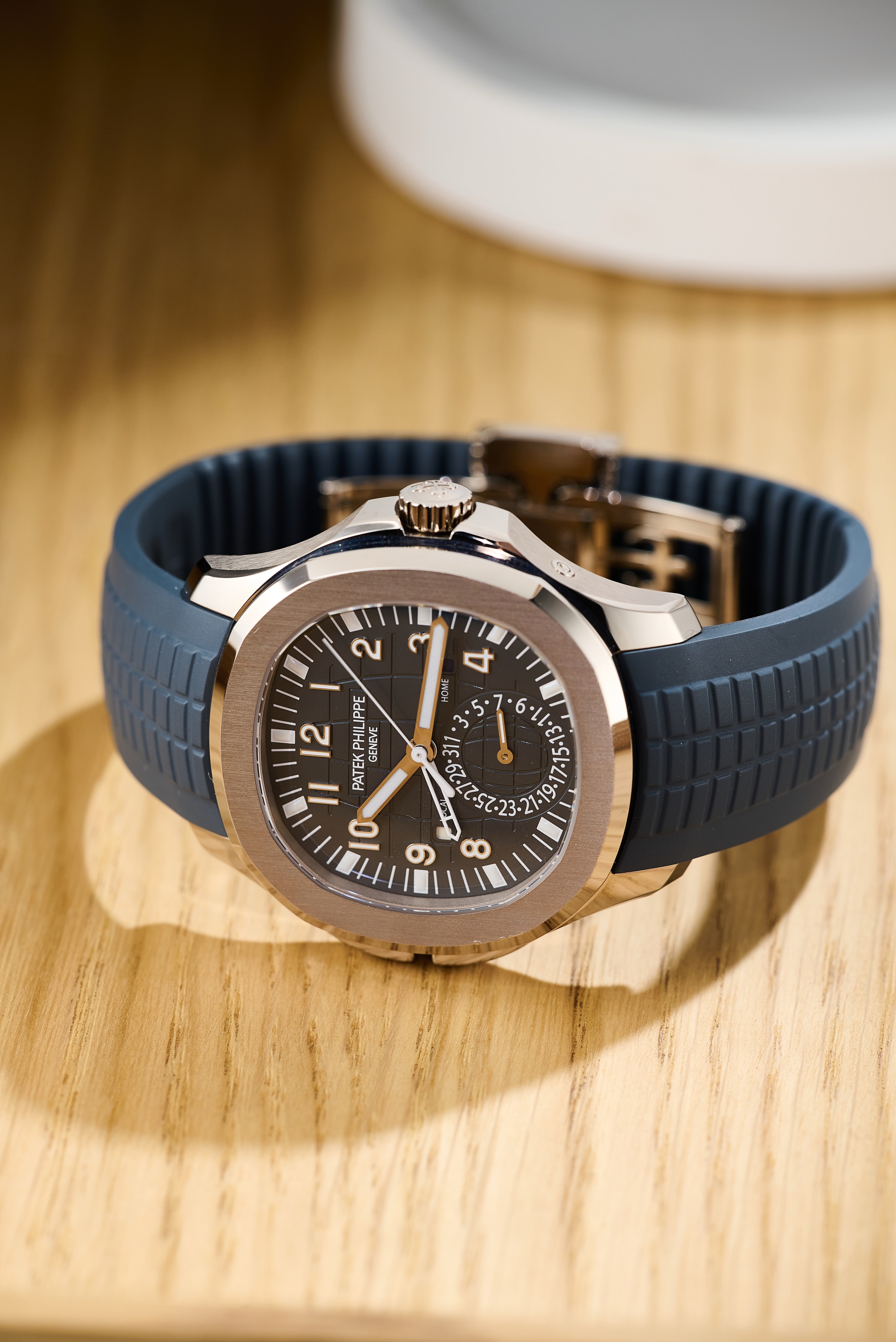 Patek Philippe Aquanaut Travel Time White Gold