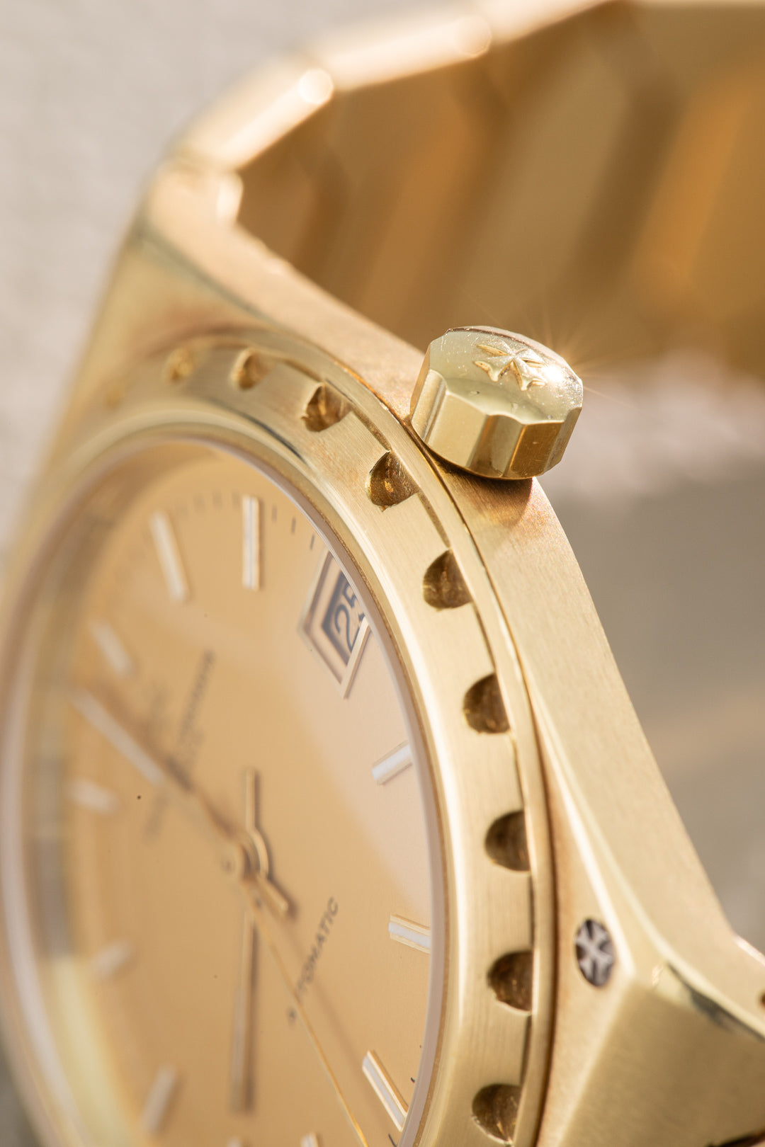 Historiques 222 Vintage