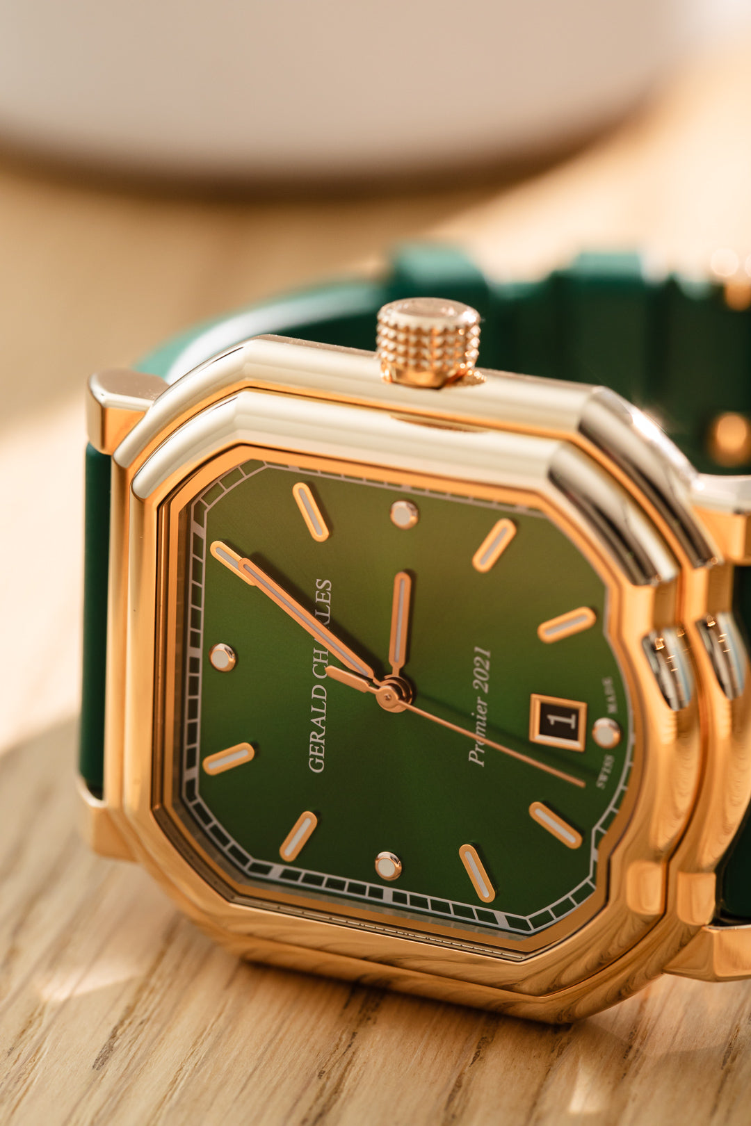 Maestro 2.0 Ultra-thin Green Dial