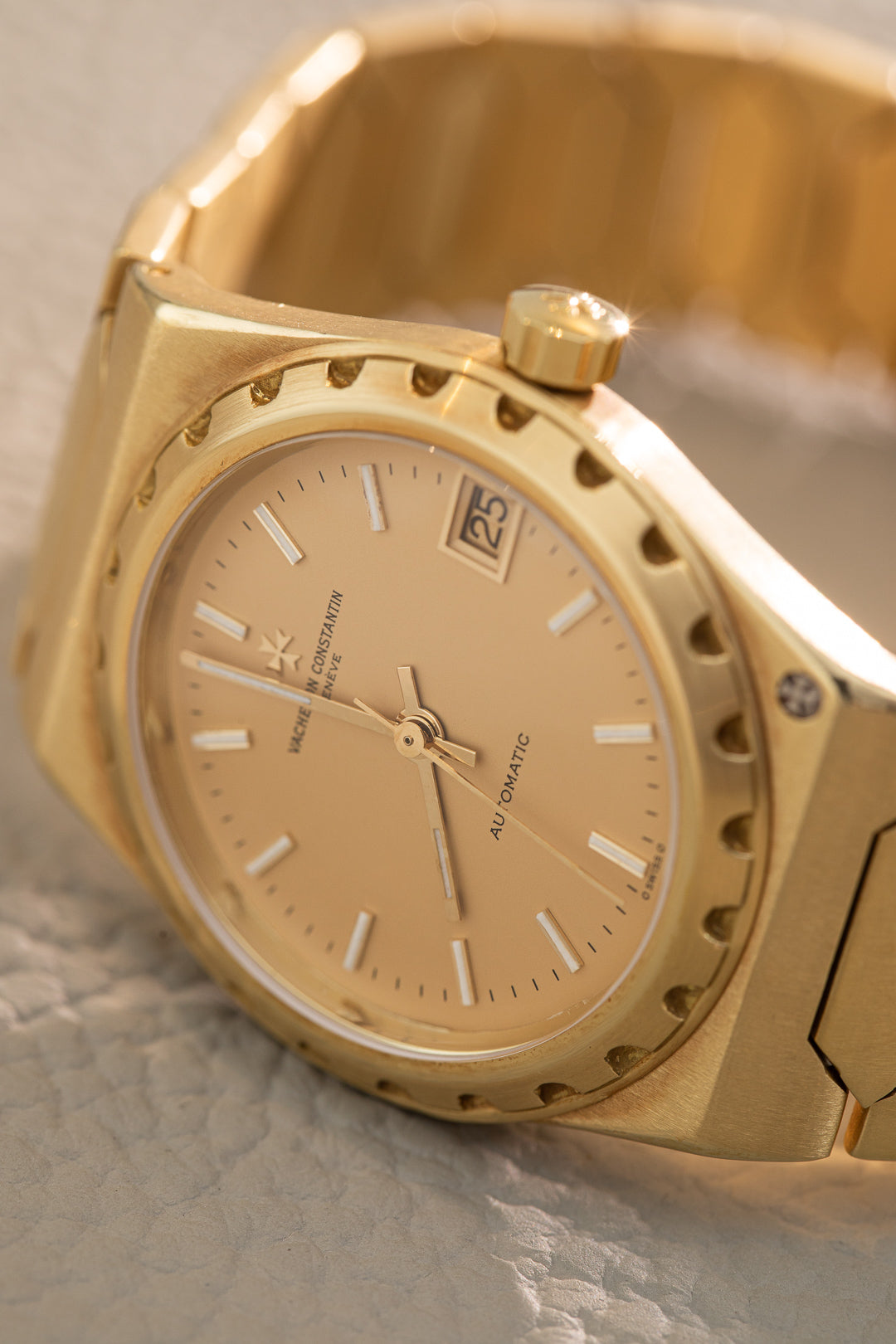 Historiques 222 Vintage