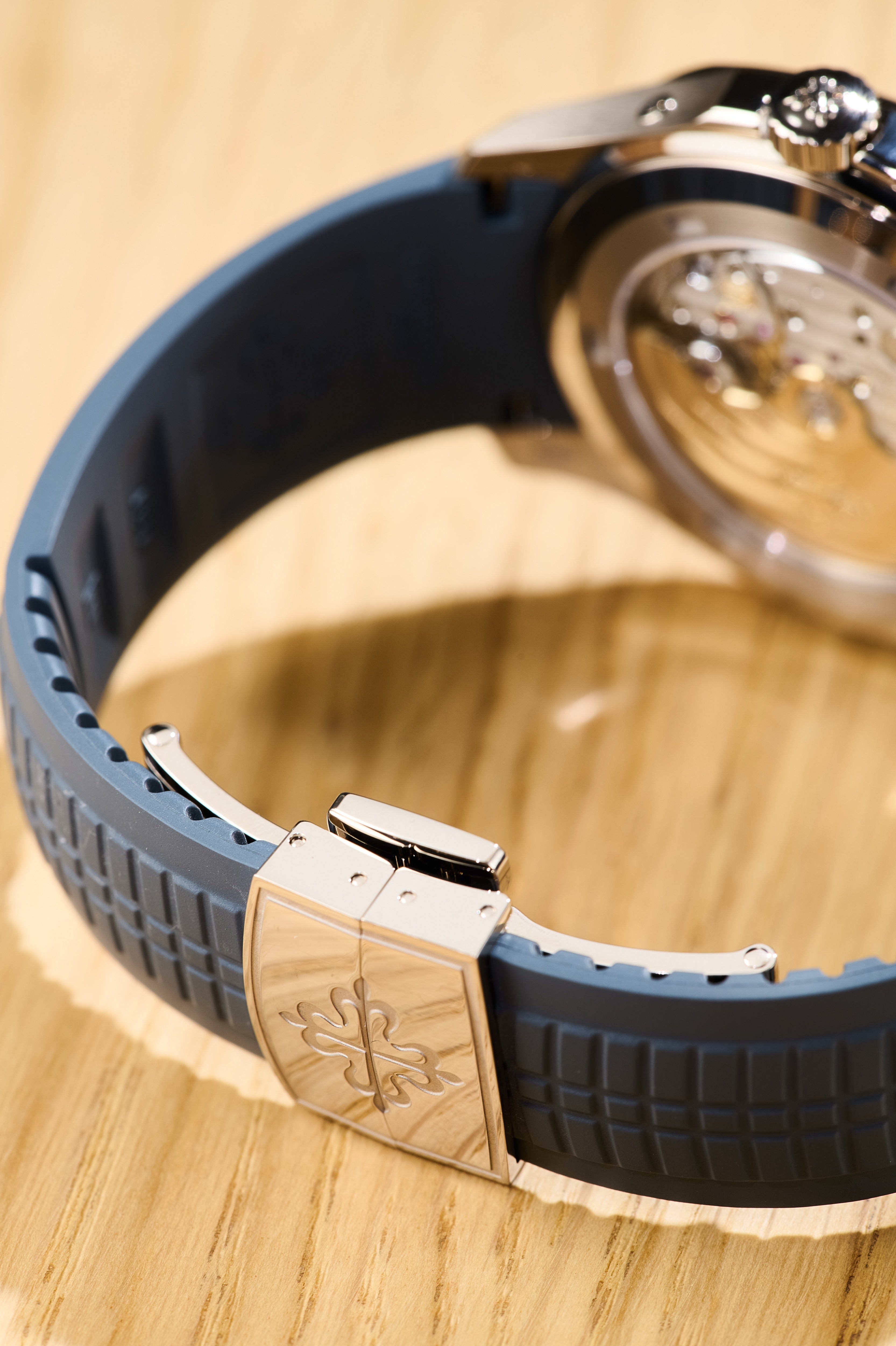 Patek Philippe Aquanaut Travel Time White Gold