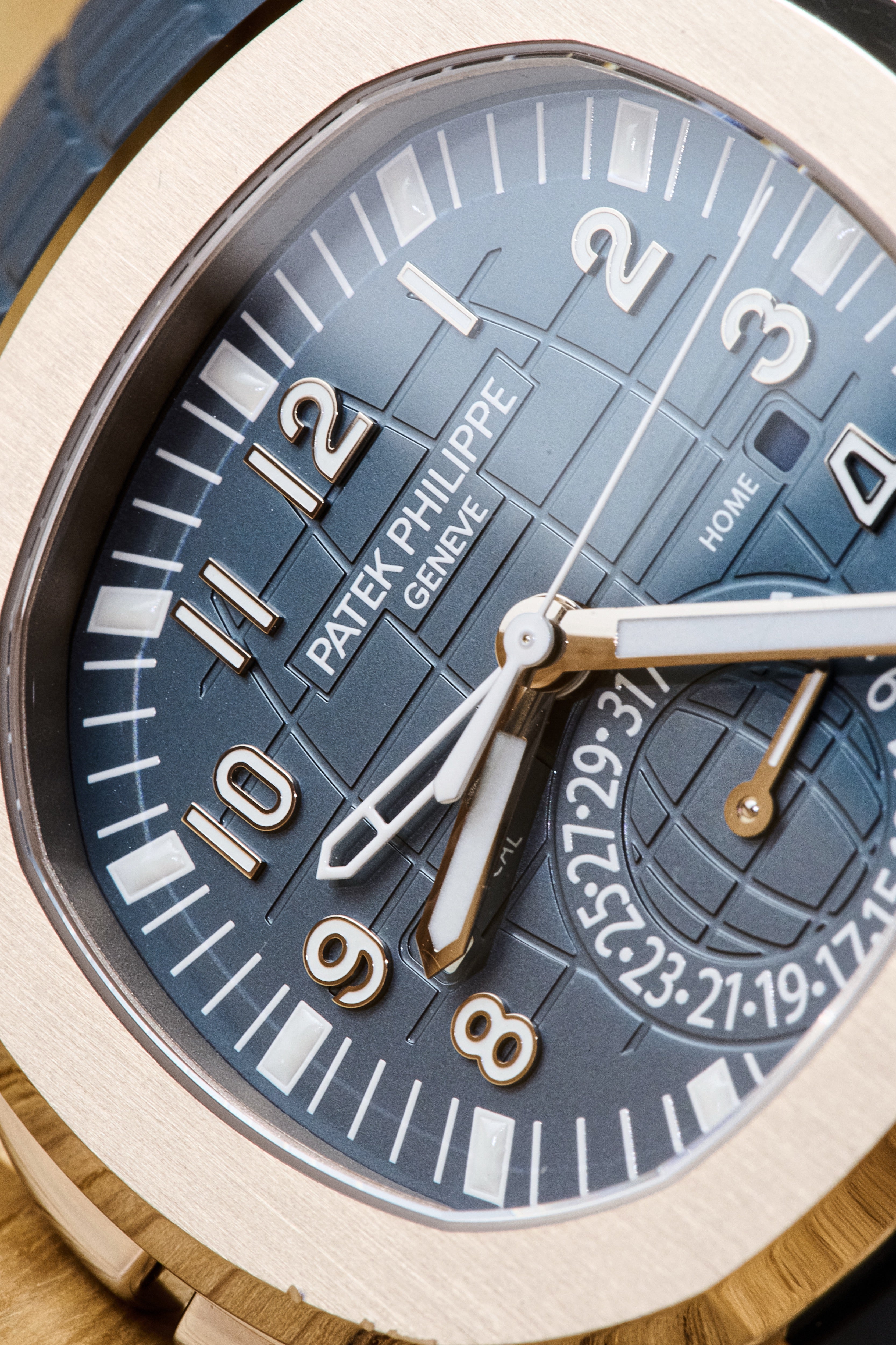 Patek Philippe Aquanaut Travel Time White Gold