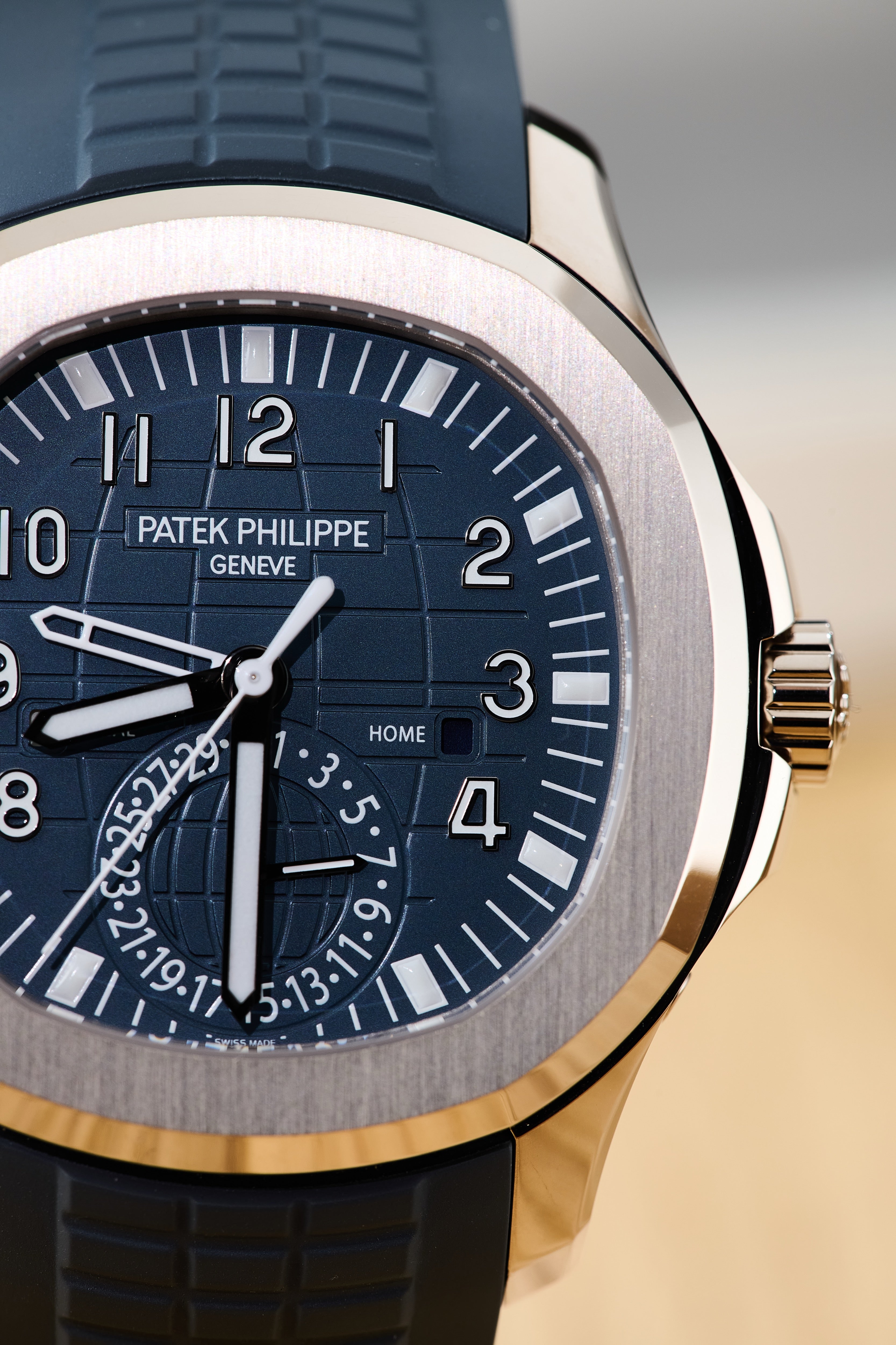 Patek Philippe Aquanaut Travel Time White Gold