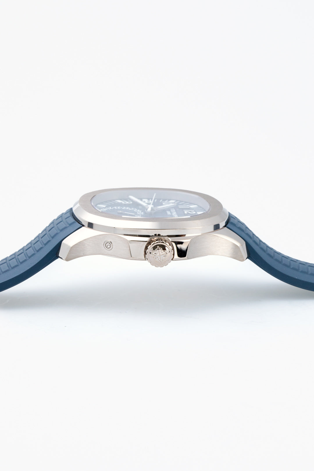 Aquanaut White Gold