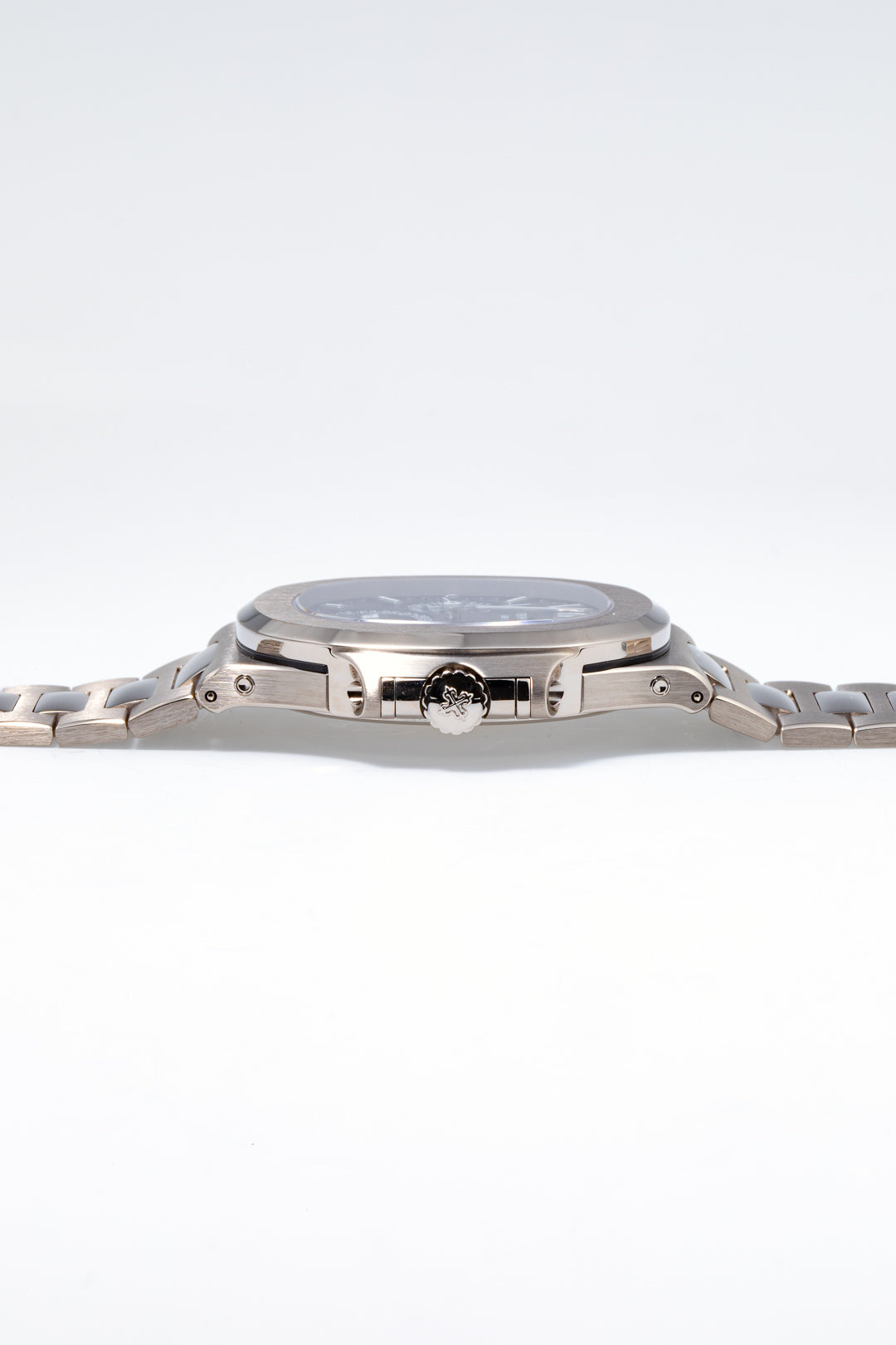 Nautilus White Gold Perpetual Calendar