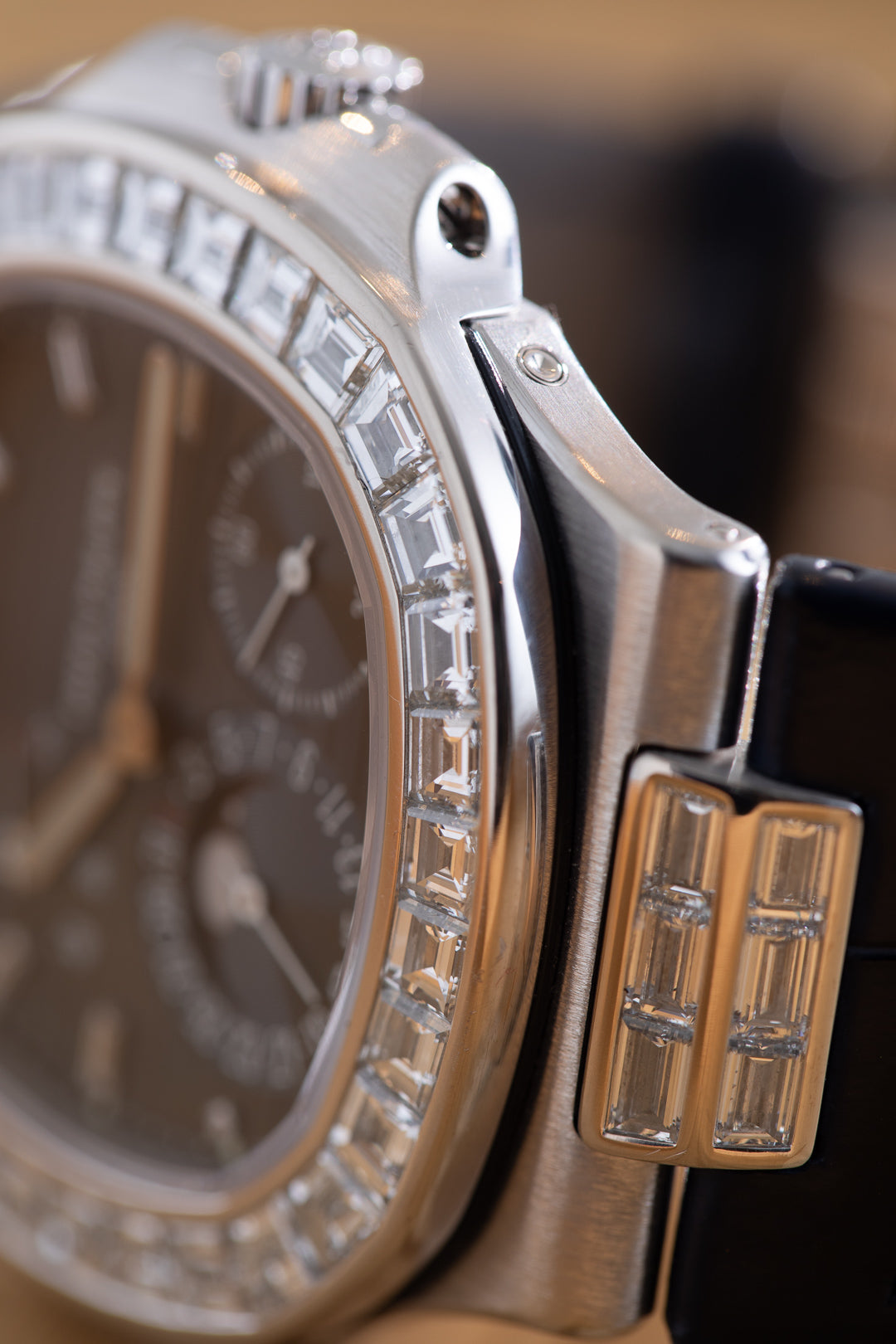 Nautilus White Gold Diamond Bezel